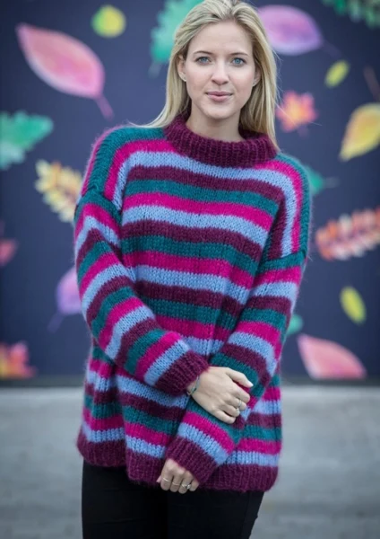 1695 Stribet, oversize damesweater med rund hals