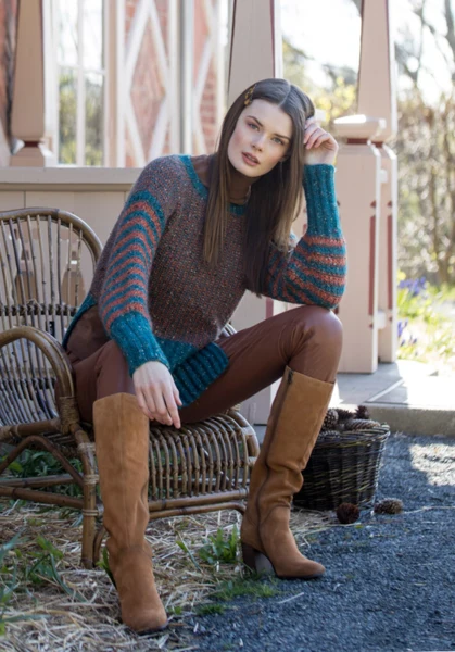 DSA79-07 Kirsty Genser Petrol