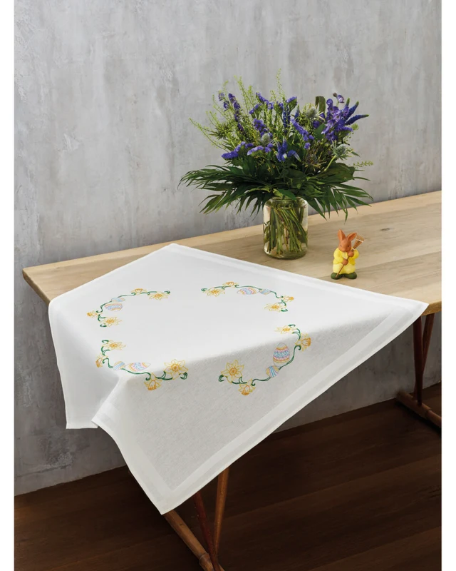 Broderikit Påskeliljer & æg 80 x 80 cm