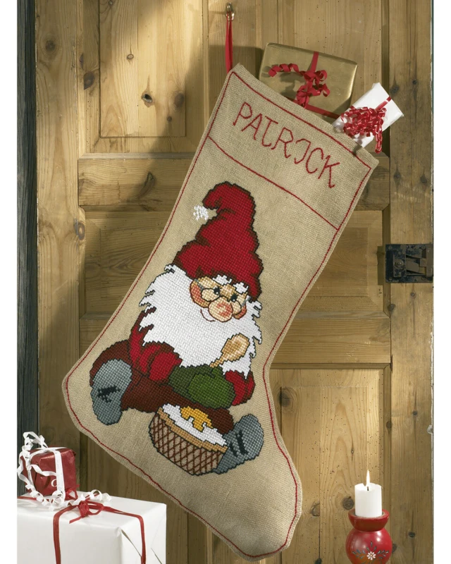 Broderikit Nisse m/ grød 57 x 80 cm