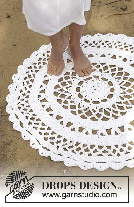 Summer Welcome by DROPS Design