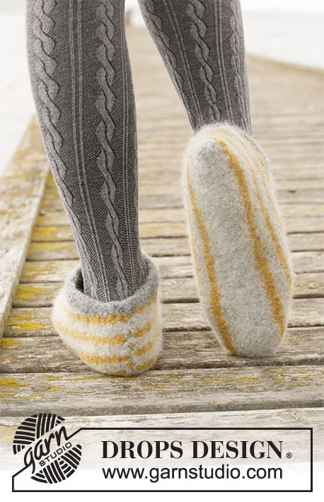 203-24 Line Walking by DROPS Design