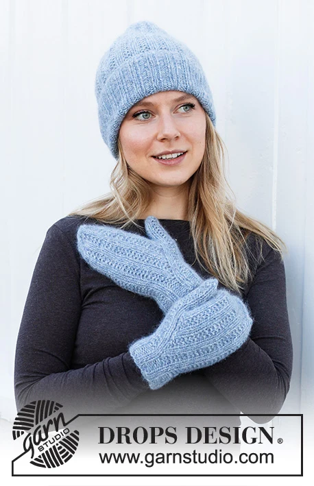 214-30 Winter Powder Set by DROPS Design