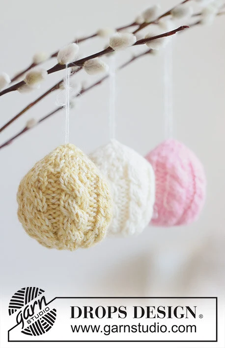 0-1657 Braided Bloom by DROPS Design