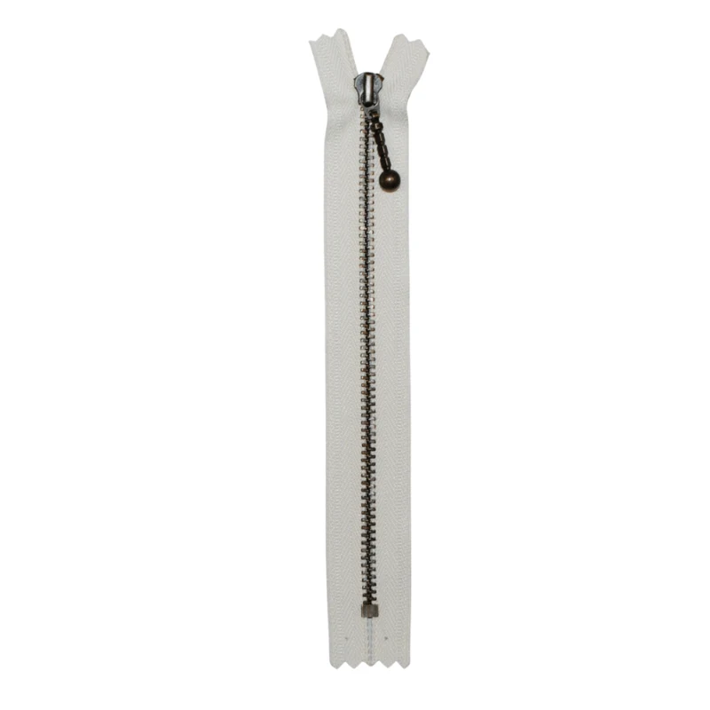 YKK Fast Lynlås Antik Messing 4 mm 28 cm 841 Ecru