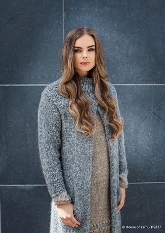 MR37-10 Lang jakke, halsterklæde og hue