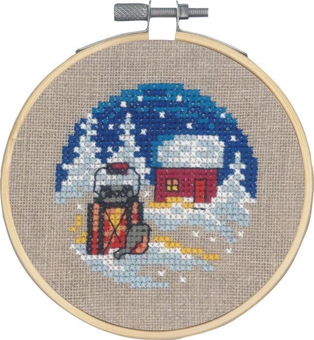 Broderikit Huset i skoven m 5810/10 10 Ø