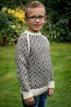 Mønstersweater med kontrastkant i Mayflower Easy Care Classic