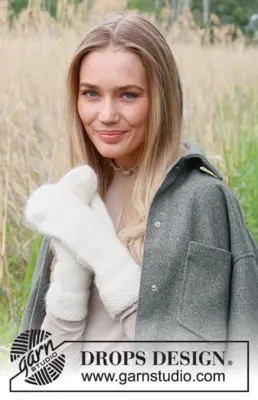 234-58 Winter Spirit Mittens by DROPS Design